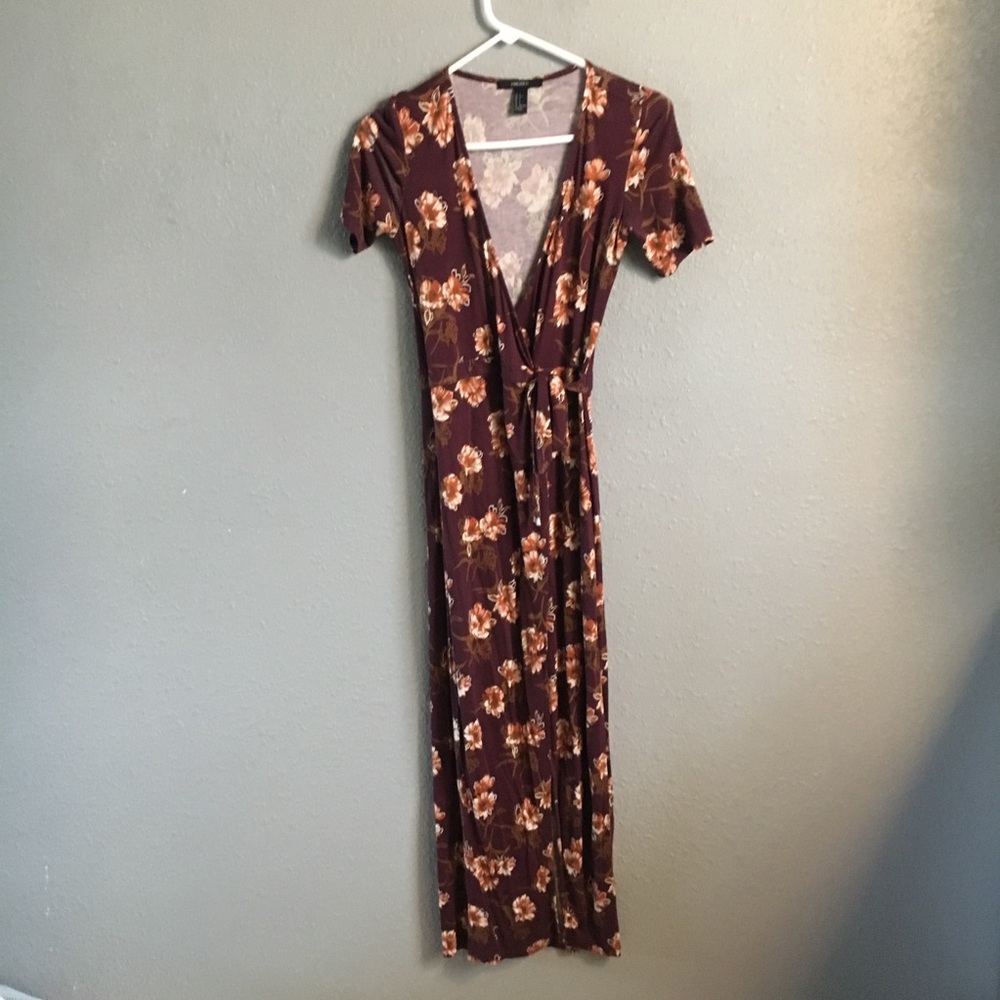 For ever 21 maroon floral wrap dress small